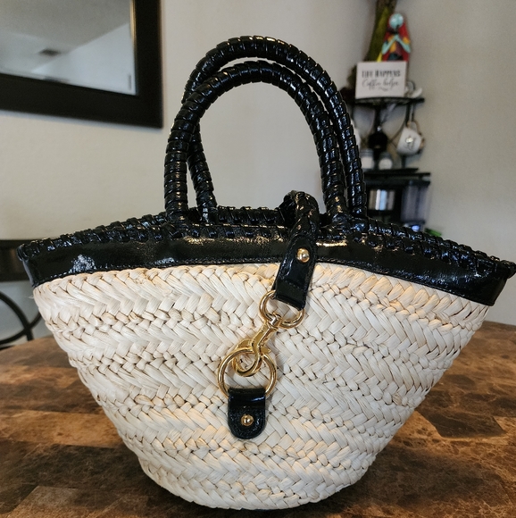 Betsey Johnson Handbags - Betsey Johnson Straw Black Trim Bag ☀️🖤